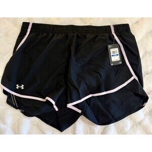 NWT Under Armour Womens Fly size XL By 2.0 Shorts Black/White